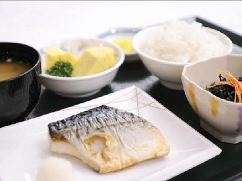 Hotel Top Inn Matsuyama  Dış mekan fotoğraf