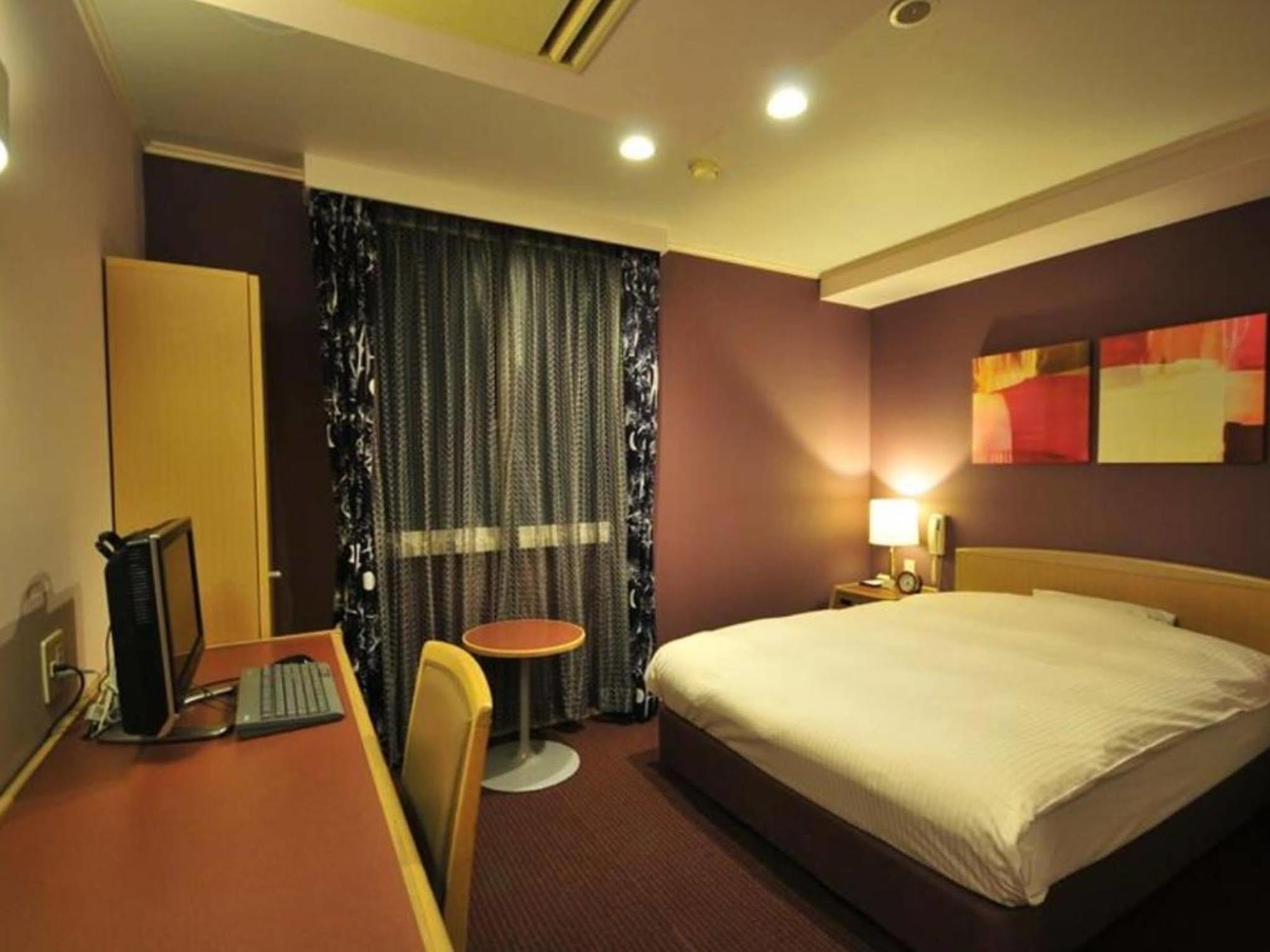 Hotel Top Inn Matsuyama  Dış mekan fotoğraf